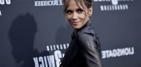 halle berry hottest pics|Halle Berry’s Hottest Instagram Photos: Beach Days, Selfies,.